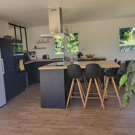 Au Coeur Du Village De Castanet Holiday home *